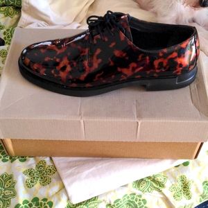 Camper womens oxfords, brown and black patent leather, W11/Eu42